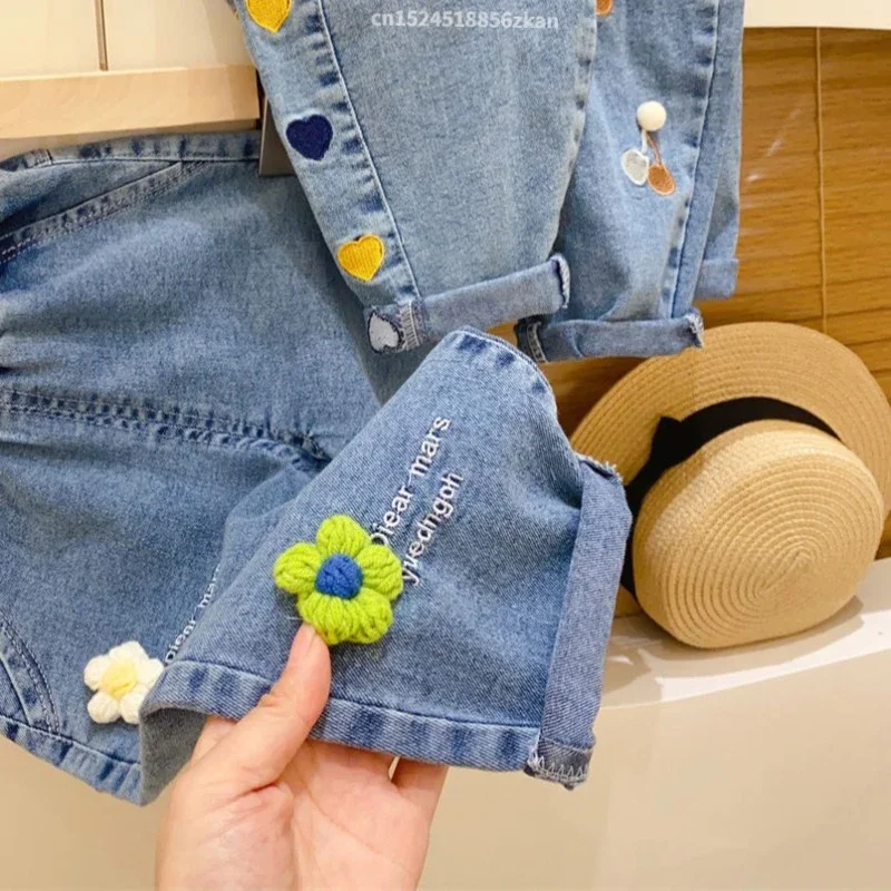 Bestickte Blumenmädchen-Jeans  – Baby Girl Clothing Zara Bewertung und Preis